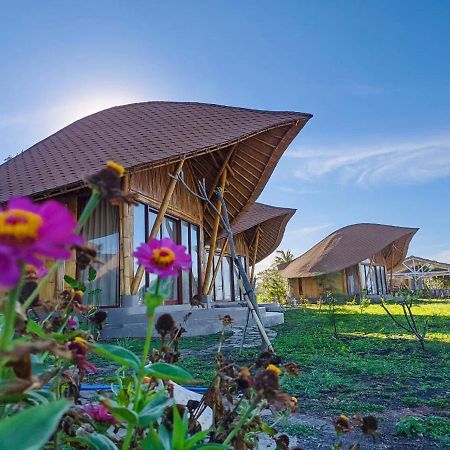 Tanoma Sumba Hotell Maujawa Eksteriør bilde