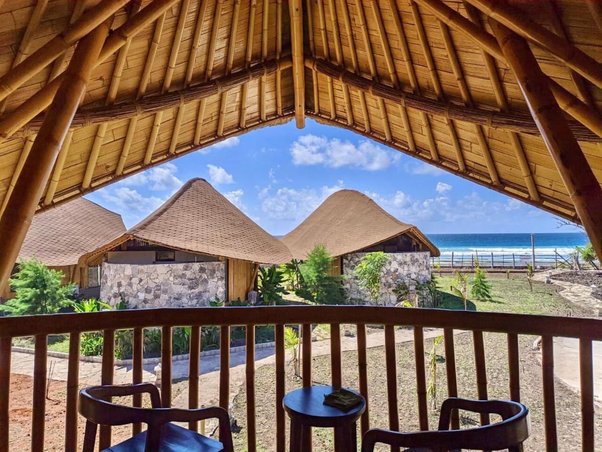 Tanoma Sumba Hotell Maujawa Eksteriør bilde