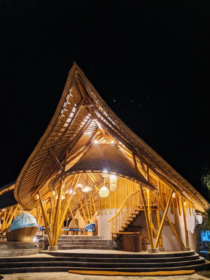 Tanoma Sumba Hotell Maujawa Eksteriør bilde