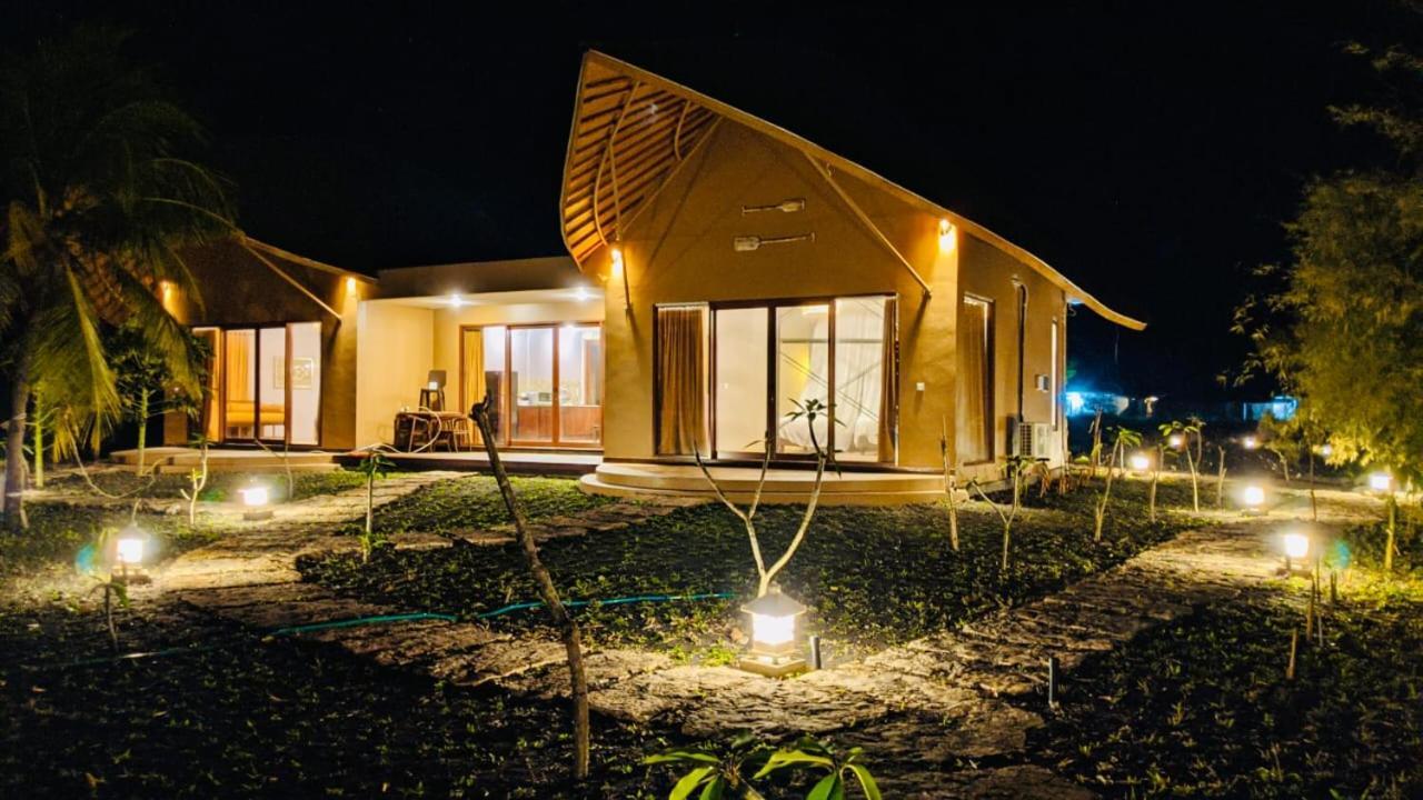 Tanoma Sumba Hotell Maujawa Eksteriør bilde
